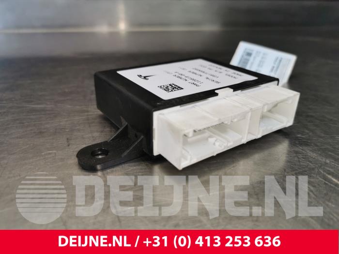 Tesla Model S Steuergerät Einparkhilfe O153204
