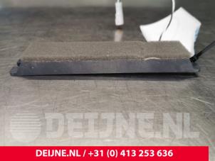 Tesla Model S Keyless entry antenna O153205 photo 3