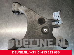 Tesla Model S Draagarm onder links-achter O153212 foto 3