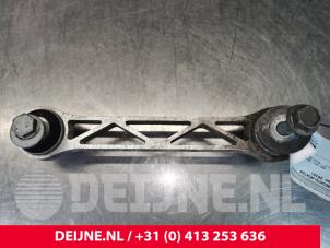 Tesla Model S Querlenker unten rechts hinten O153219 foto 2