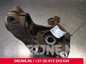 Gebruikte Asschenkel rechts-voor Mercedes Sprinter 3,5t (910.0/910.1/907.1/907.2) 314 CDI 2.1 D FWD Prijs € 242,00 Inclusief btw aangeboden door van Deijne Onderdelen Uden B.V.
