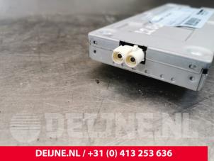 Tesla Model S Radio O153265 photo 2