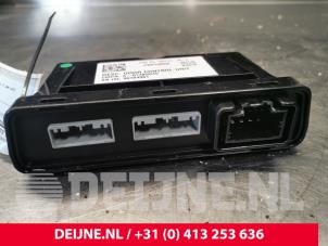 Tesla Model S Centrale Deurvergrendelings Module O153273 foto 2