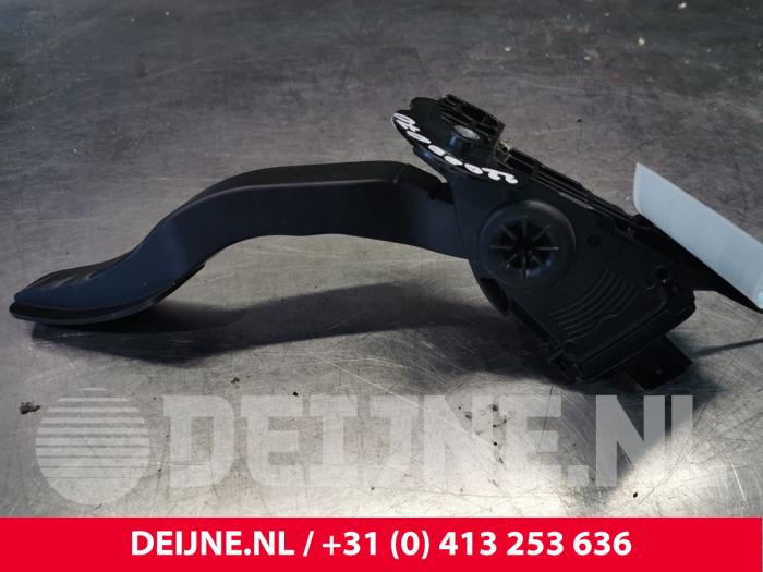 Tesla Model S Gaspedal O153286