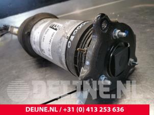 Tesla Model S Air spring O153363 photo 3