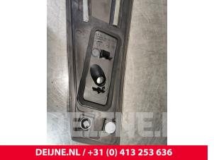 Tesla Model S B-stijl sierlijst exterieur O153367 foto 2