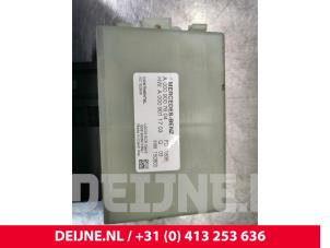 Mercedes Sprinter EGR module O153421 foto 3
