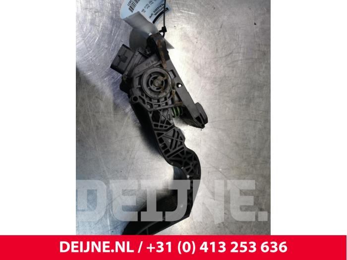 Mercedes Sprinter Accelerator pedal O153431
