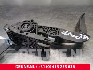 Mercedes Sprinter Accelerator pedal O153431 photo 2