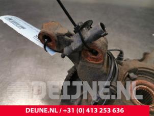 Opel Corsa Achsschenkel rechts vorne O153513 foto 2