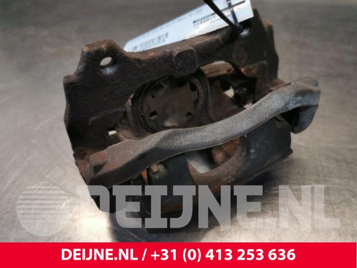 Opel Corsa Bremszange rechts vorne O153516