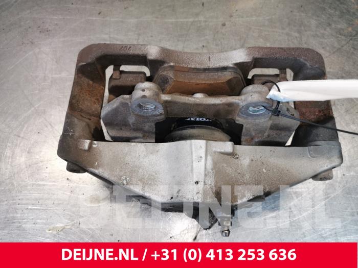 Volvo V40 Remklauw (Tang) links-voor O153553