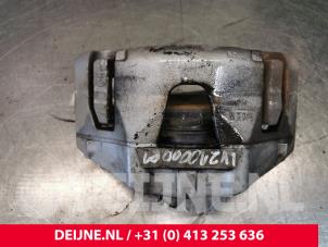 Volvo V40 Front brake calliper, left O153553 photo 3