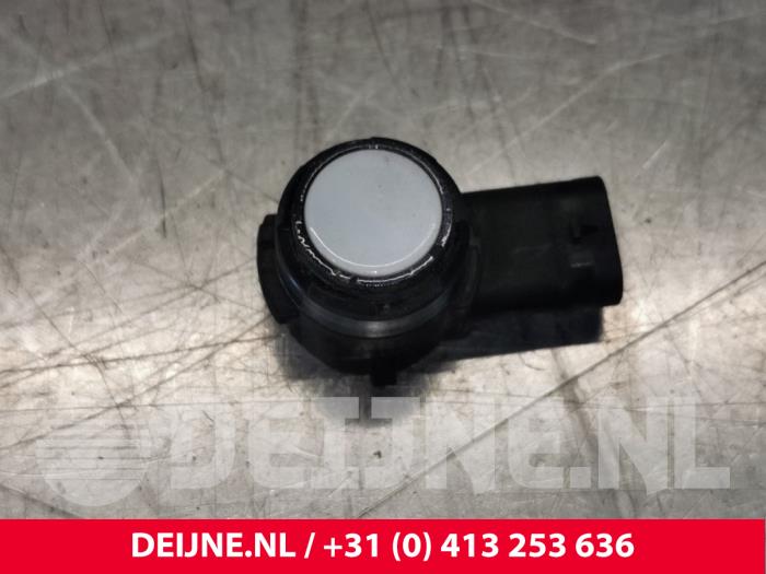 Volkswagen Passat PDC Sensor O153589
