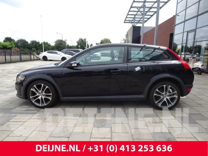 Volvo C30 Türscheibe 2-türig links O153658