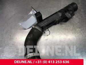 Volvo XC40 Intercooler Rohr O153672 foto 2
