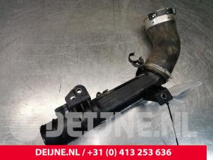 Volvo XC40 Intercooler Rohr O153672 foto 3