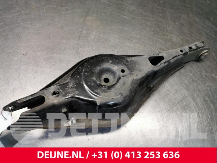 Volvo XC40 Federteller links hinten O153682