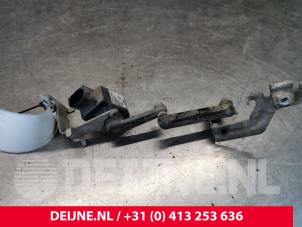 Volvo XC40 Xenon hoogteregelaar O153688 foto 2