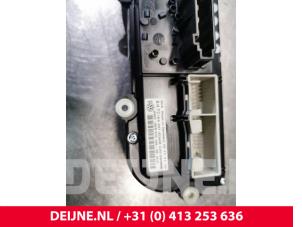 Volkswagen Caddy Heater control panel O153727 photo 3