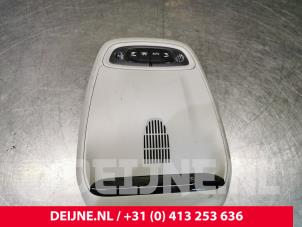 Gebruikte Binnenverlichting voor Volvo XC40 (XZ) 1.5 T5 Plug-in Hybrid 16V Prijs € 90,00 Margeregeling aangeboden door van Deijne Onderdelen Uden B.V.