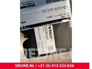 Volvo XC40 ABS Pumpe O153782 foto 2