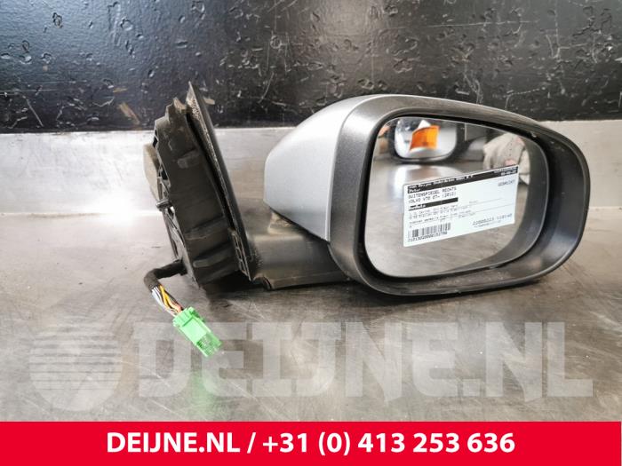 Volvo V70 Wing mirror, right O153798