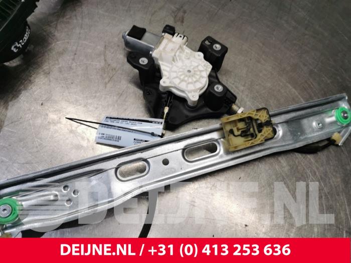 Ford Transit Connect Fenstermechanik 2-türig rechts vorne O153930
