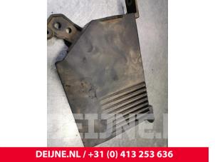 Volvo XC40 Radio versterker O154019 foto 2