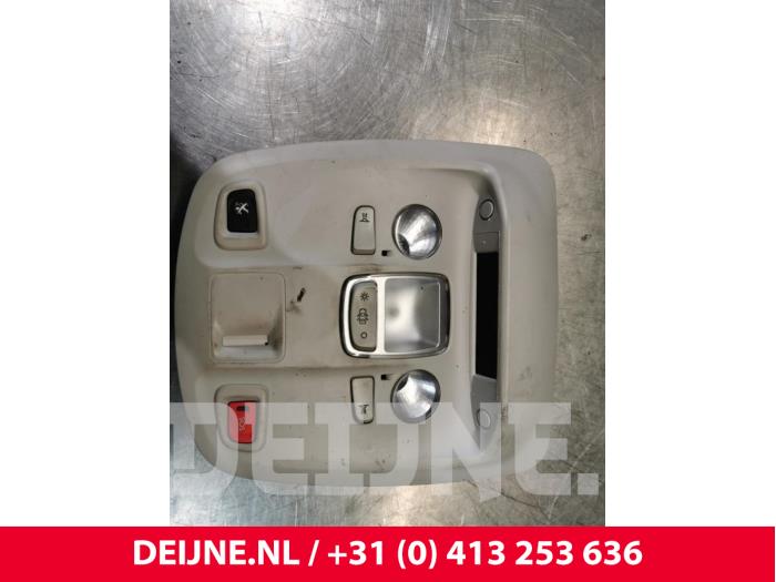 Peugeot Expert Binnenverlichting voor O154033