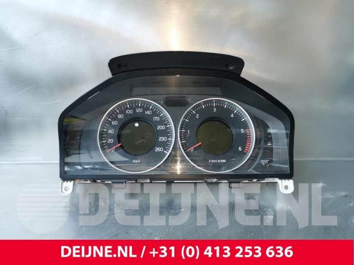 Volvo V70 Odometer KM O154068