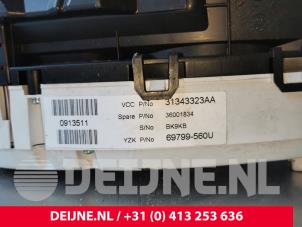 Volvo V70 Kilometerteller KM O154068 foto 3