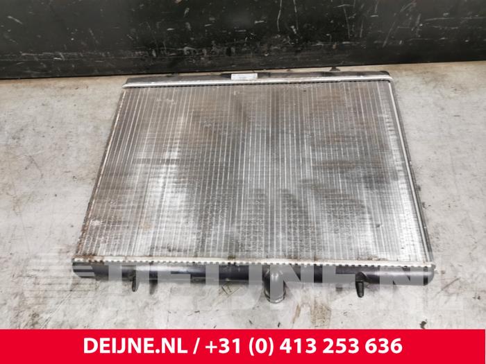 Radiateur van een Citroën Berlingo Electric 2019