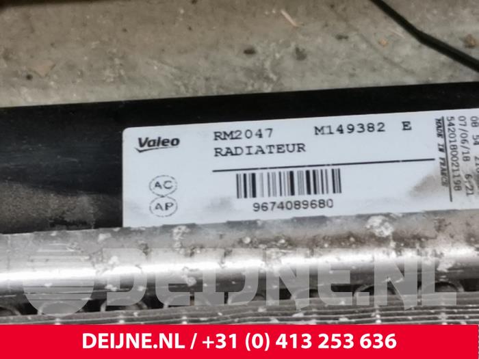 Radiateur van een Citroën Berlingo Electric 2019