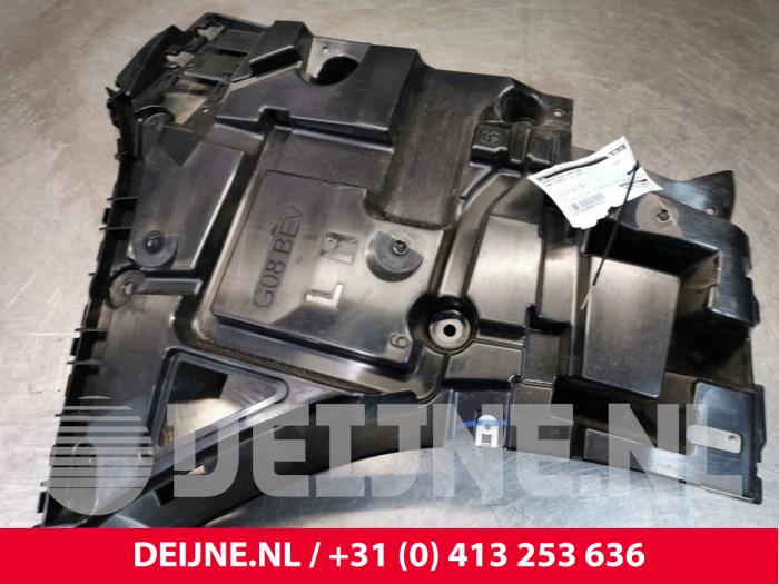 BMW 3-Serie Front bumper bracket, left O154331