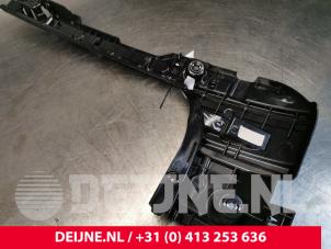 BMW 3-Serie Rear bumper bracket, right O154336 photo 2
