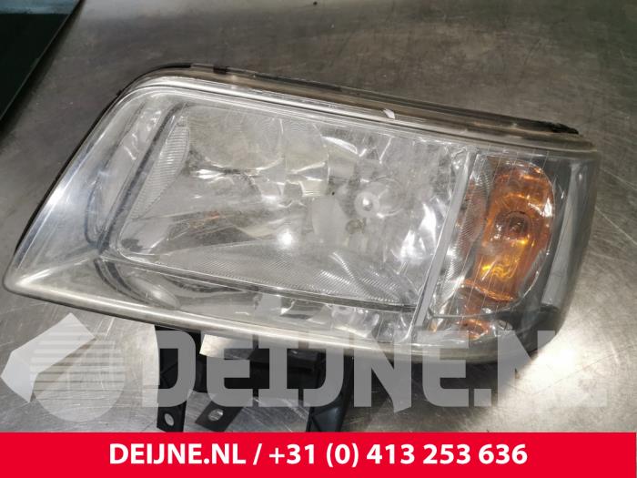 Volkswagen Transporter Scheinwerfer links O154550