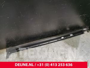 BMW iX3 Side skirt, right O154565 photo 3