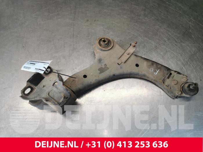 Volvo S80 Querlenker unten rechts vorne O154621