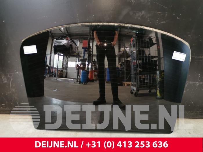 Volkswagen Jetta Rear window O154703
