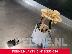 Gebruikte Tank element Pomp Opel Movano Prijs € 90,75 Inclusief btw aangeboden door van Deijne Onderdelen Uden B.V.