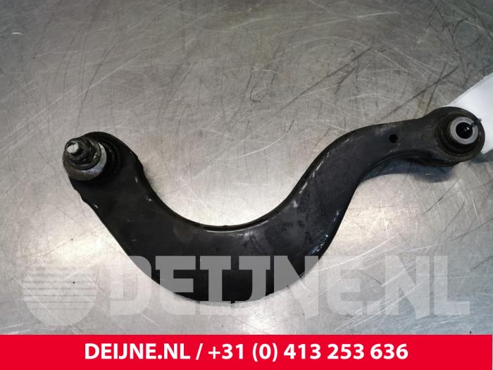 Volkswagen Passat Rear upper wishbone, left O154779