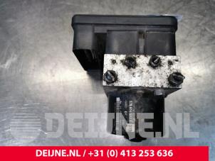 Audi A2 ABS pump O154804 photo 3