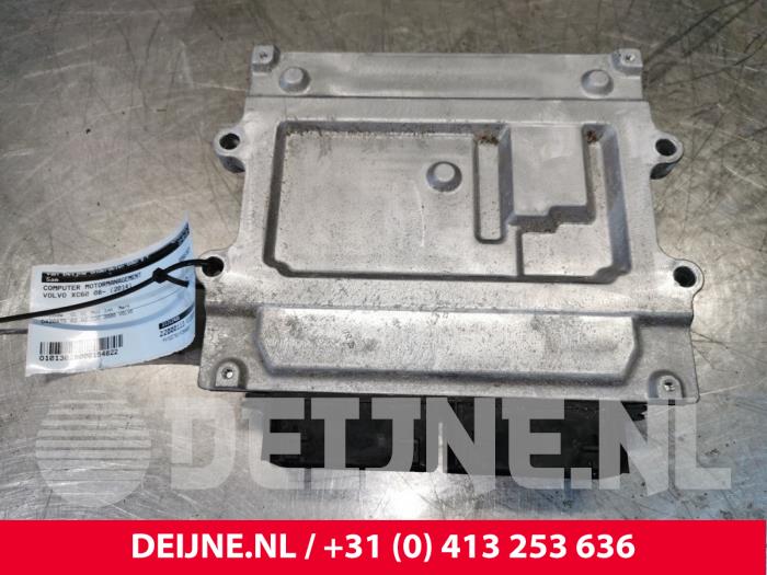 Volvo XC60 Engine management computer O154822