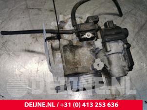 Volvo S60 AGR Ventil O154904 foto 3