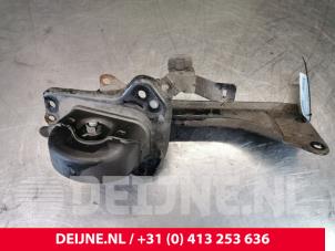Volvo XC40 Rear wishbone, left O154926 photo 3