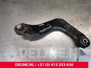Gebruikte Draagarm boven rechts-achter Volvo XC40 (XZ) 2.0 T4 Geartronic 16V Prijs € 50,00 Margeregeling aangeboden door van Deijne Onderdelen Uden B.V.