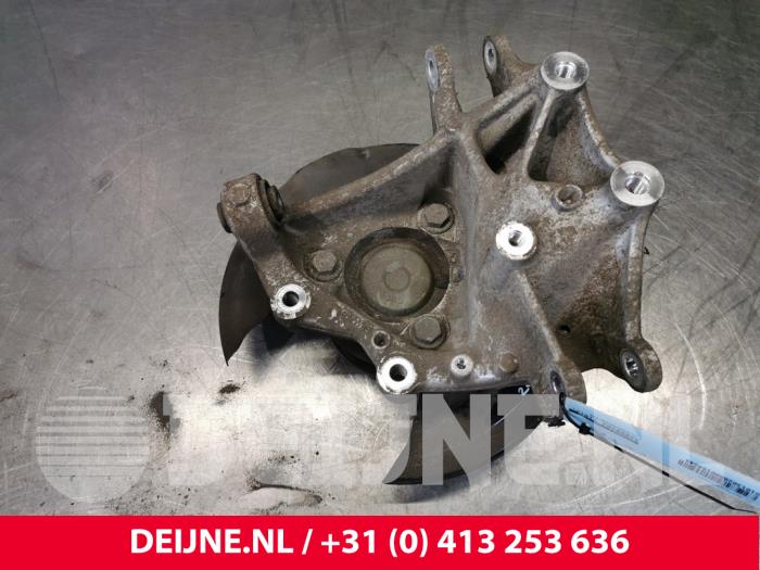 Volvo XC40 Achsschenkel rechts hinten O154944