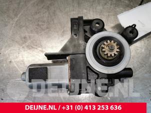 Gebruikte Portierruitmotor Volvo S80 (AR/AS) 2.0 D4 16V Prijs € 30,00 Margeregeling aangeboden door van Deijne Onderdelen Uden B.V.