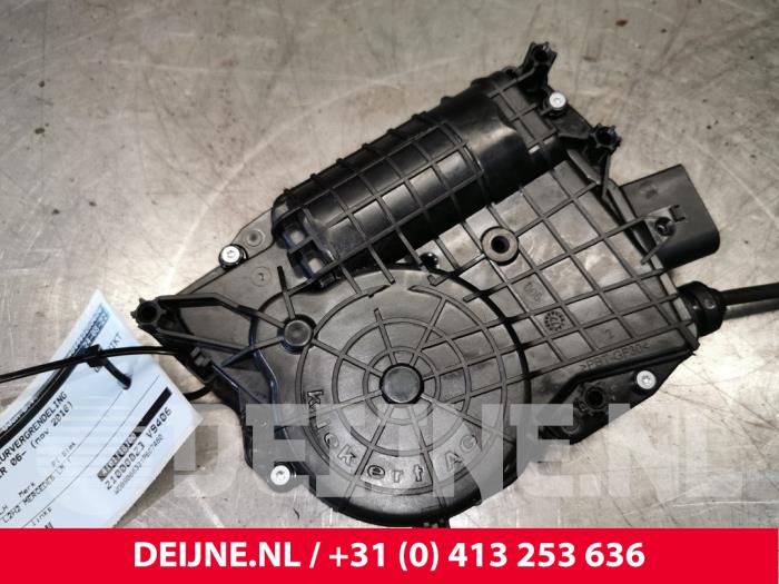 Mercedes Sprinter Motor Zentralverriegelung O154990